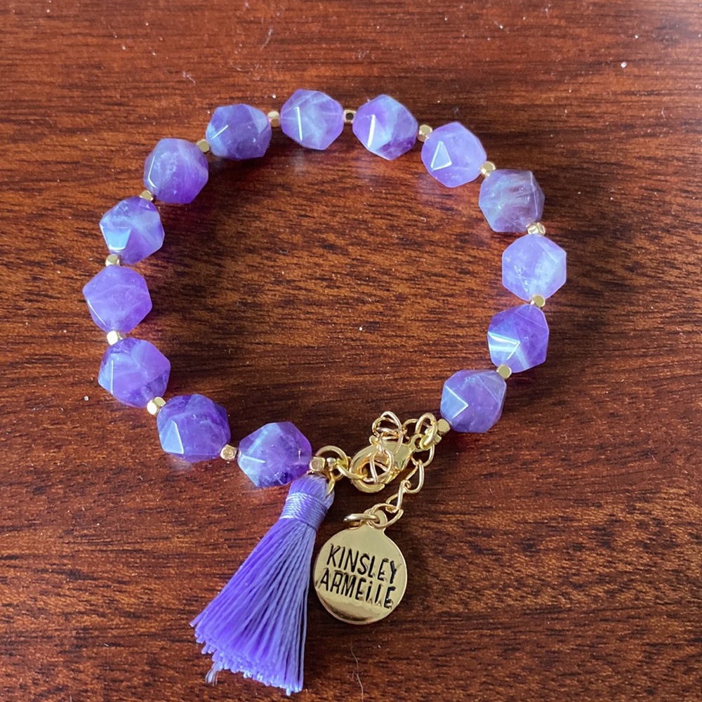 Bracelets‎ - Picture 3 of 4